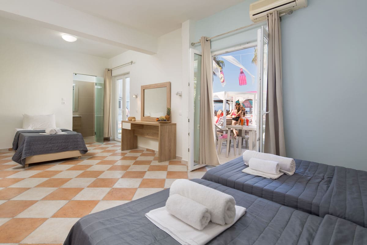 islandkavos accommodation corfu paralia studios